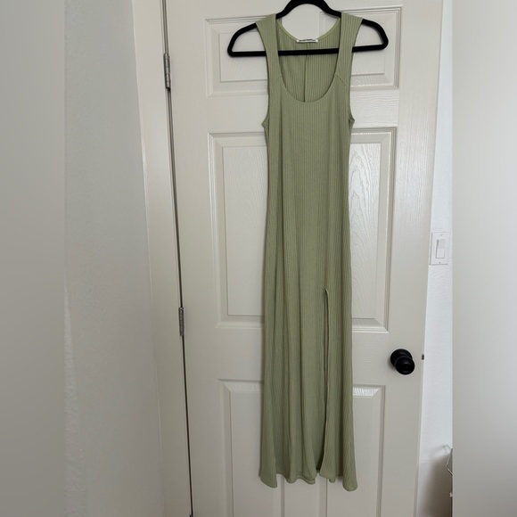 Reformation Bliss Maxi Dress in Green - Picture 4 of 8
